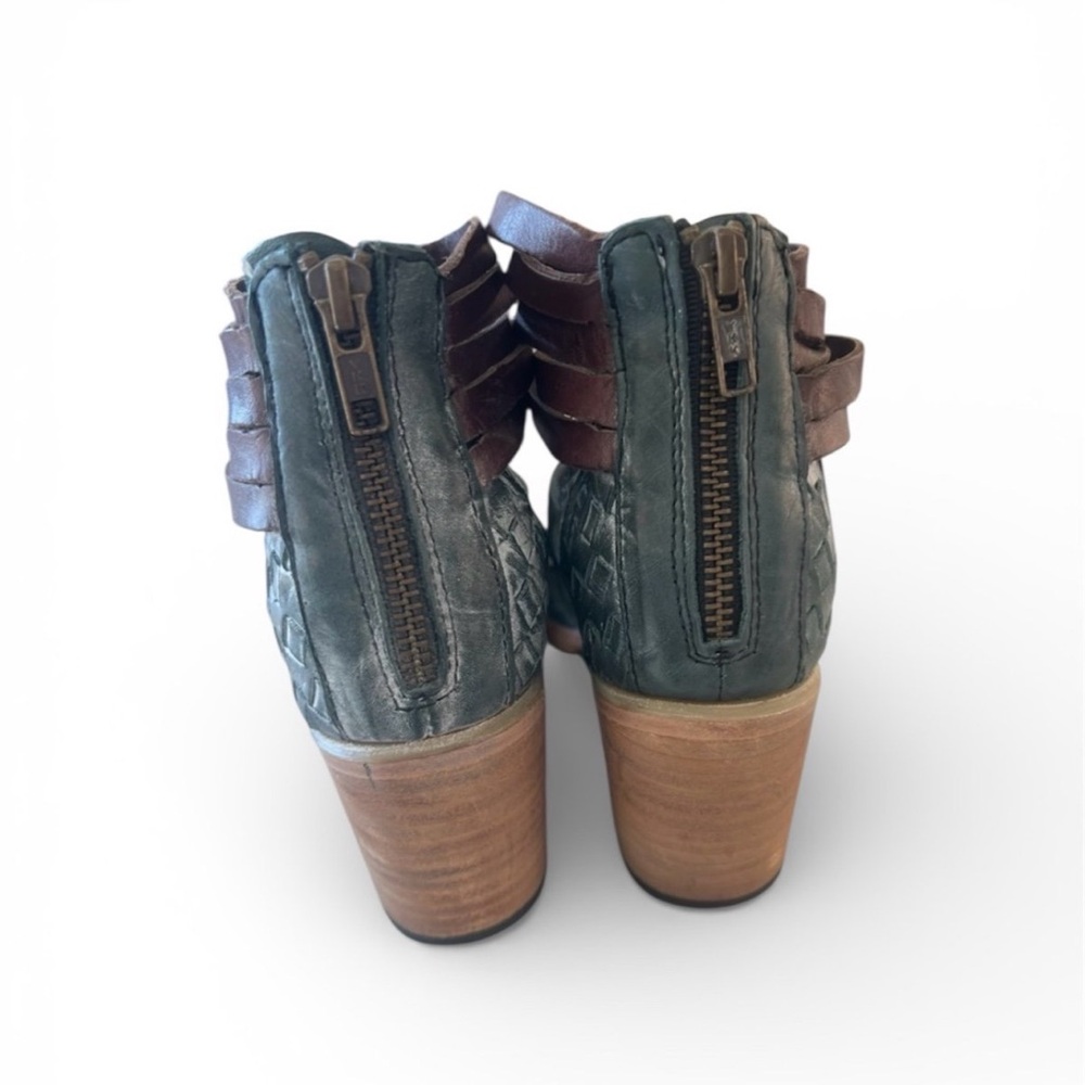 Freebird Penny in Teal Size 8 - Picture 5 of 12